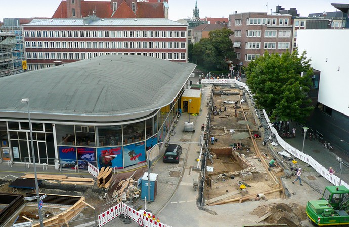 Blick auf die Grabungsfläche von der Mauritzstraße aus (Foto: Stadtarchäologie Münster).