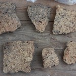 Eisenzeitliche Keramik muss man mögen. Grobe Ware großer Vorratsgefäße. - Foto: M. Baales/LWL-AfW Olpe. (vergrößerte Bildansicht wird geöffnet)