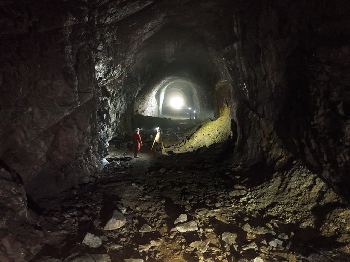 Blick in die Untertageverlagerung „Schwalbe 1“ bei Hemer im nördlichen Sauerland. (LWL/T. Poggel)