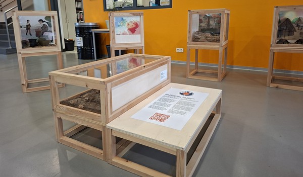 Letzte Station machte die Wanderausstellung zur Trichterbecherkultur im Driland-Kolleg in Gronau. (Foto: Stadt Gronau/P. Könemann)