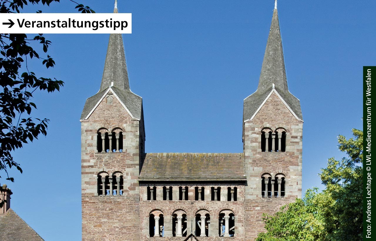 Doppelturmfassade der Kirche; Foto: LWL-Medienzentrum für Westfalen/Andreas Lechtape