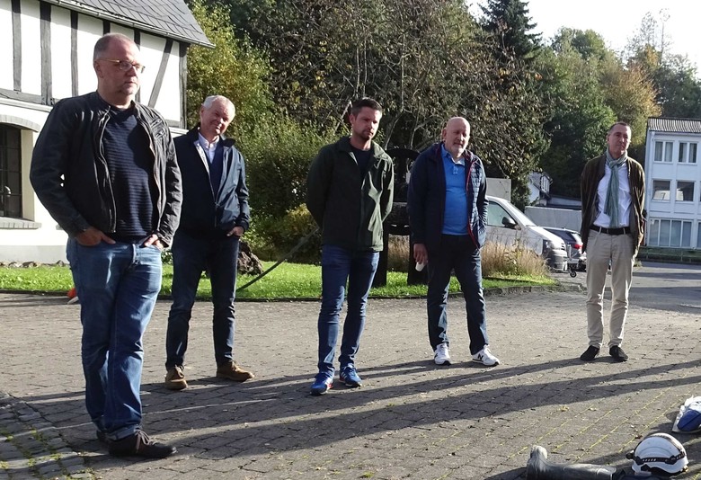 Prominenter Besuch (v. l. n. r.): Michael Wenge, Ralf Johanshon, Mario König, Holger Wagner und Prof. Dr. M. Rind (Foto: LWL-AfW Olpe/M. Baales)