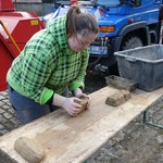 … zu „Ziegeln“ geformt“ … (Foto: LWL-Archäologie für Westfalen/M. Zeiler). (vergrößerte Bildansicht wird geöffnet)