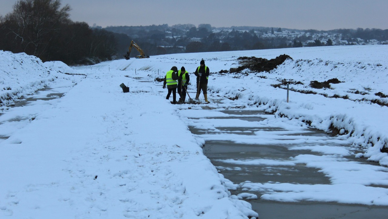 Schneegrabung nördlich von Bielefeld-Milse beim Ausbau der L712n. Foto: Archäomedes/R. Roth