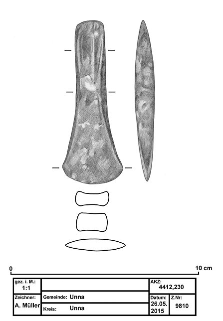 Umzeichnung des Randleistenbeils (A. Müller/LWL Olpe)